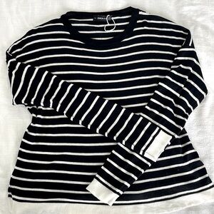 Zara Knit Light Weight Sweater